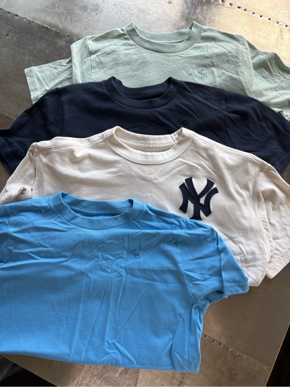 New York Yankees White Logo Kids Tee - White
